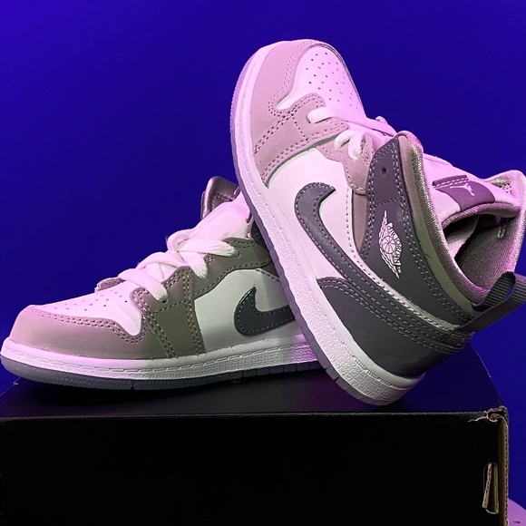 Jordan 1 Mid SE (TD)